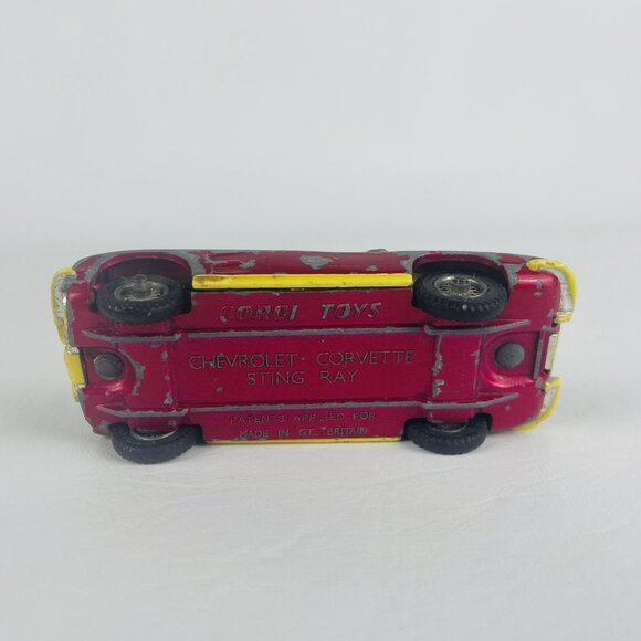 CORGI TOYS 1/43 1963 CHEVROLET CORVETTE STING RAY SPLIT WINDOW COUPE - Picture 5 of 6